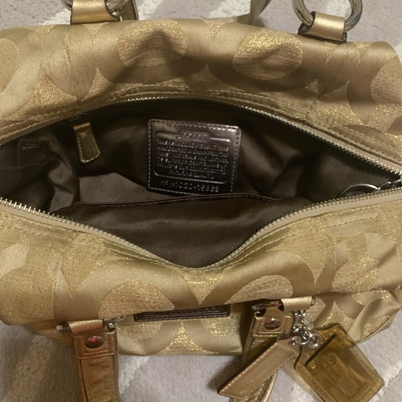 Coach poppy hand bag - Picture 5 of 5